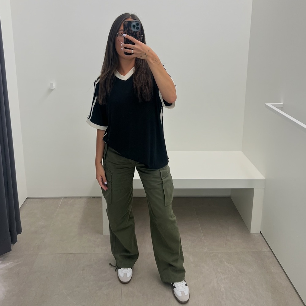 ARITZIA // SUPPLY CARGOS
